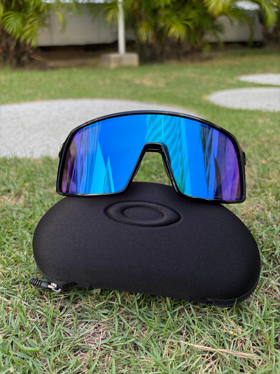 Oakley Sutro