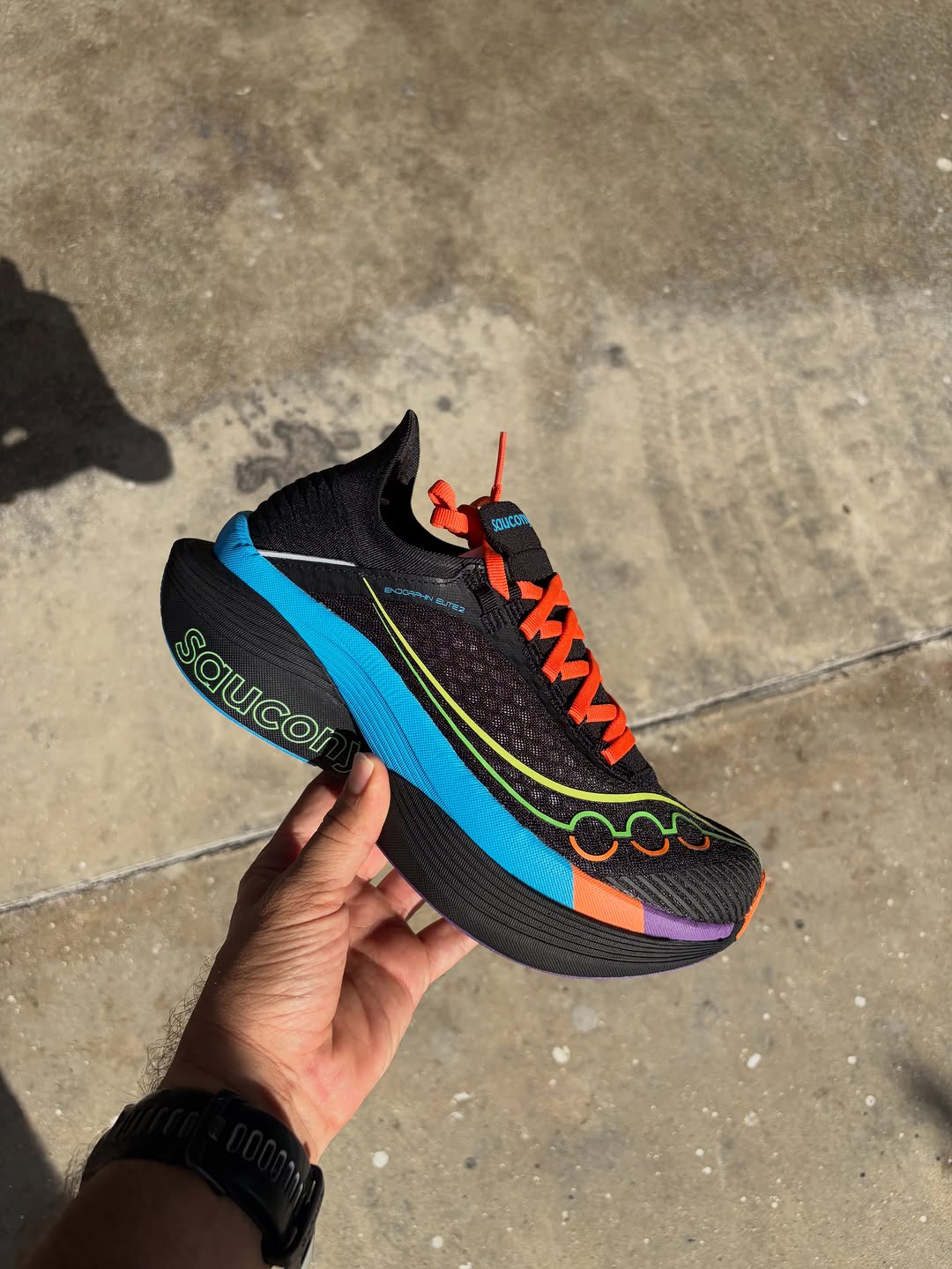 Saucony Endorphin Elite 2